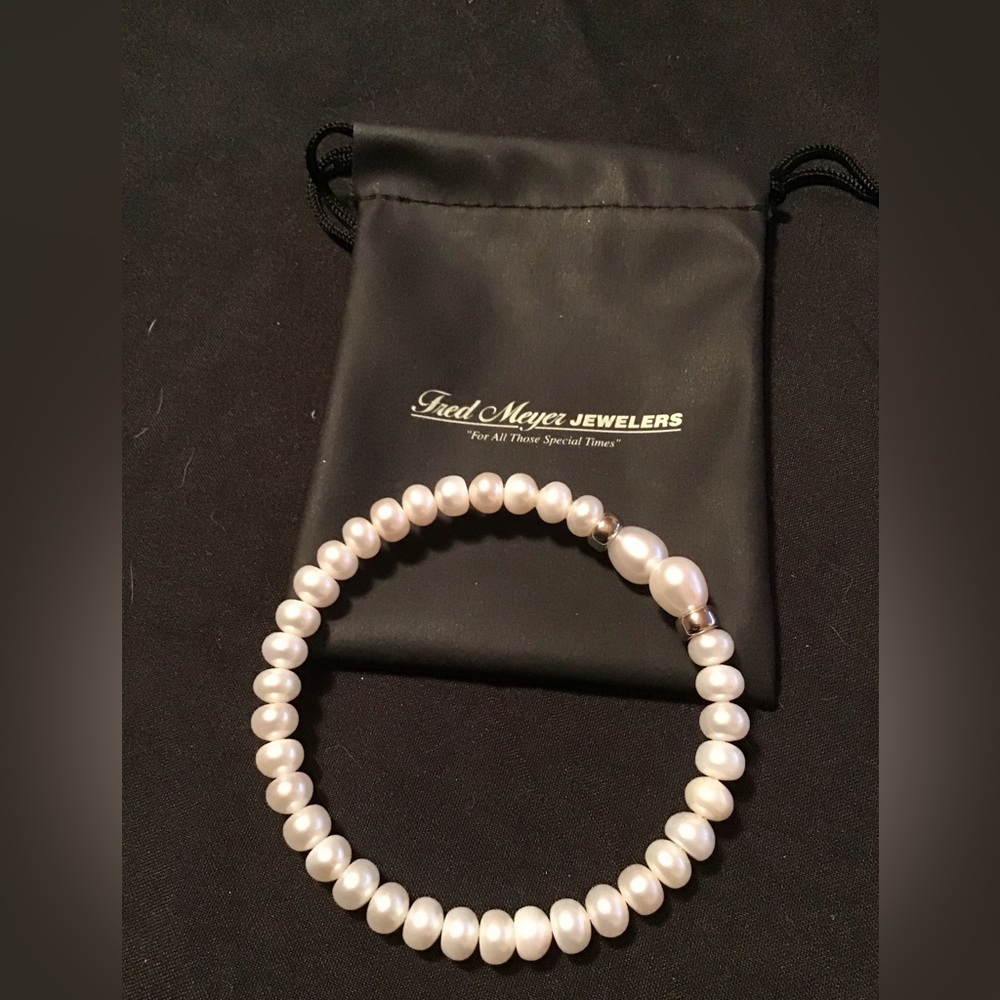 FRED MEYER GENUINE PEARL STERLING SILVER WRAP BRACELET NEW W BAG